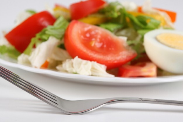 Salada de Alface,Tomate e Ovo Cozido - Restaurante Central Frutas